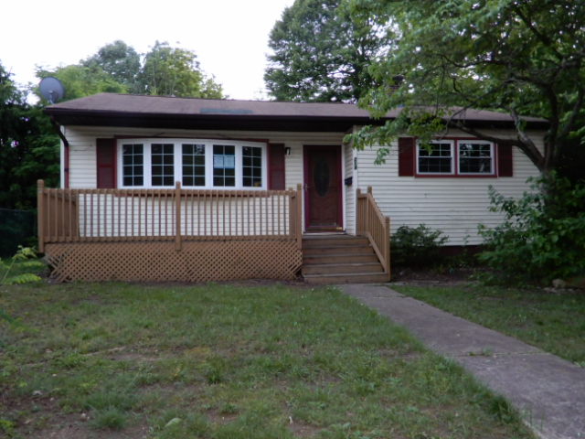 214 Pine StBordentown, NJ, 08505Burlington County