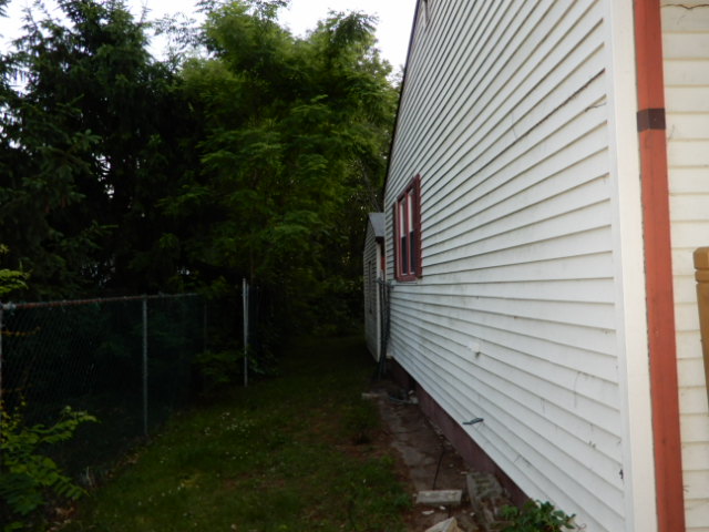 214 Pine StBordentown, NJ, 08505Burlington County