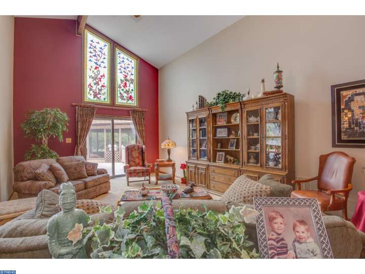 19 WYGANT RD, Cream Ridge, NJ 08514