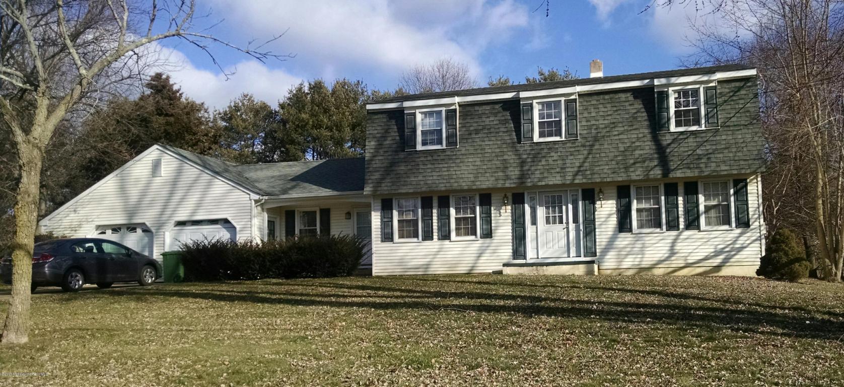 34 Cedar Street, New Egypt, NJ 08533