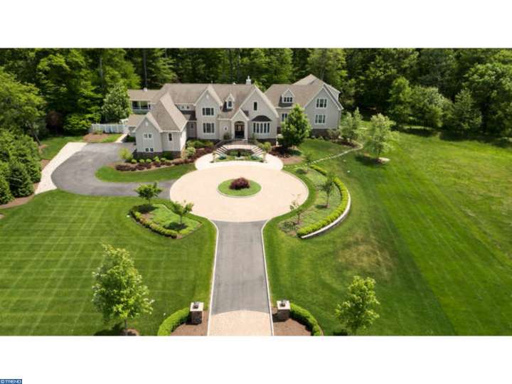9 TARA WAY, Hopewell, NJ 08534