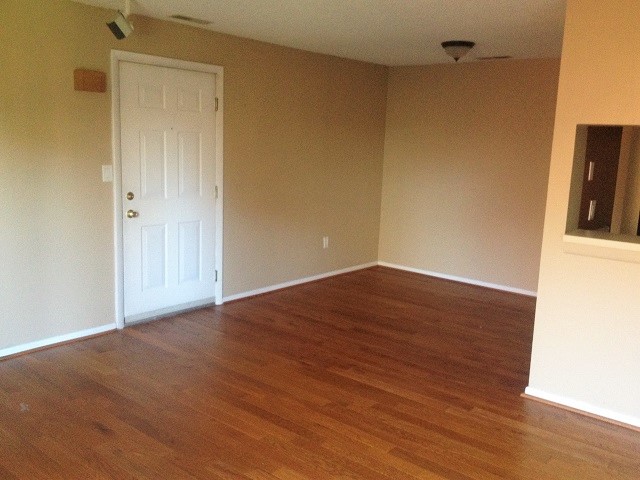 809 Ravens Crest DrPlainsboro, NJ, 08536Middlesex County