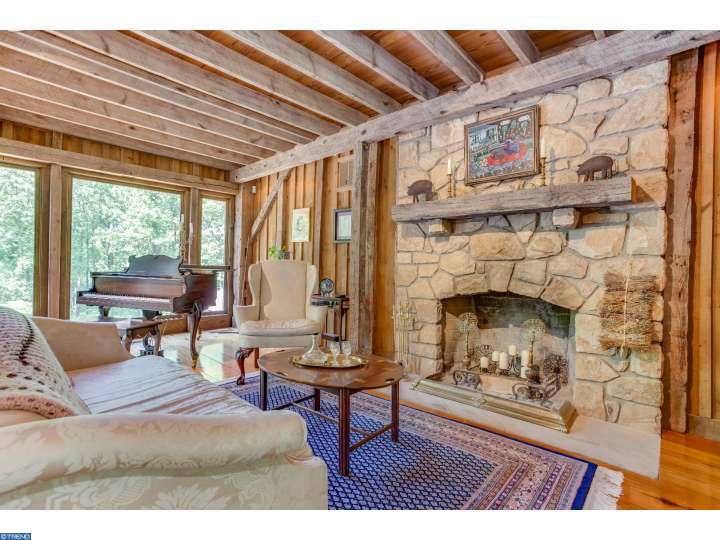 175 PLEASANT VALLEY RD, Titusville, NJ 08560