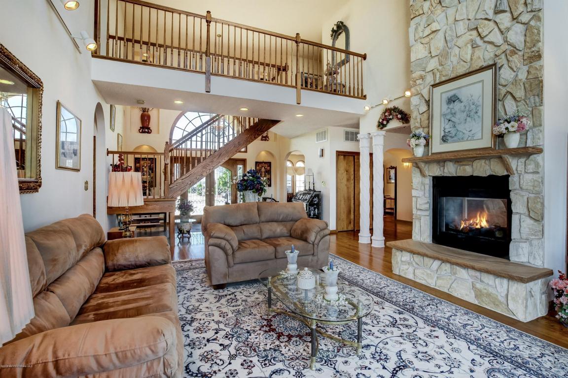 292 Curtis Point Drive, Mantoloking, NJ 08738
