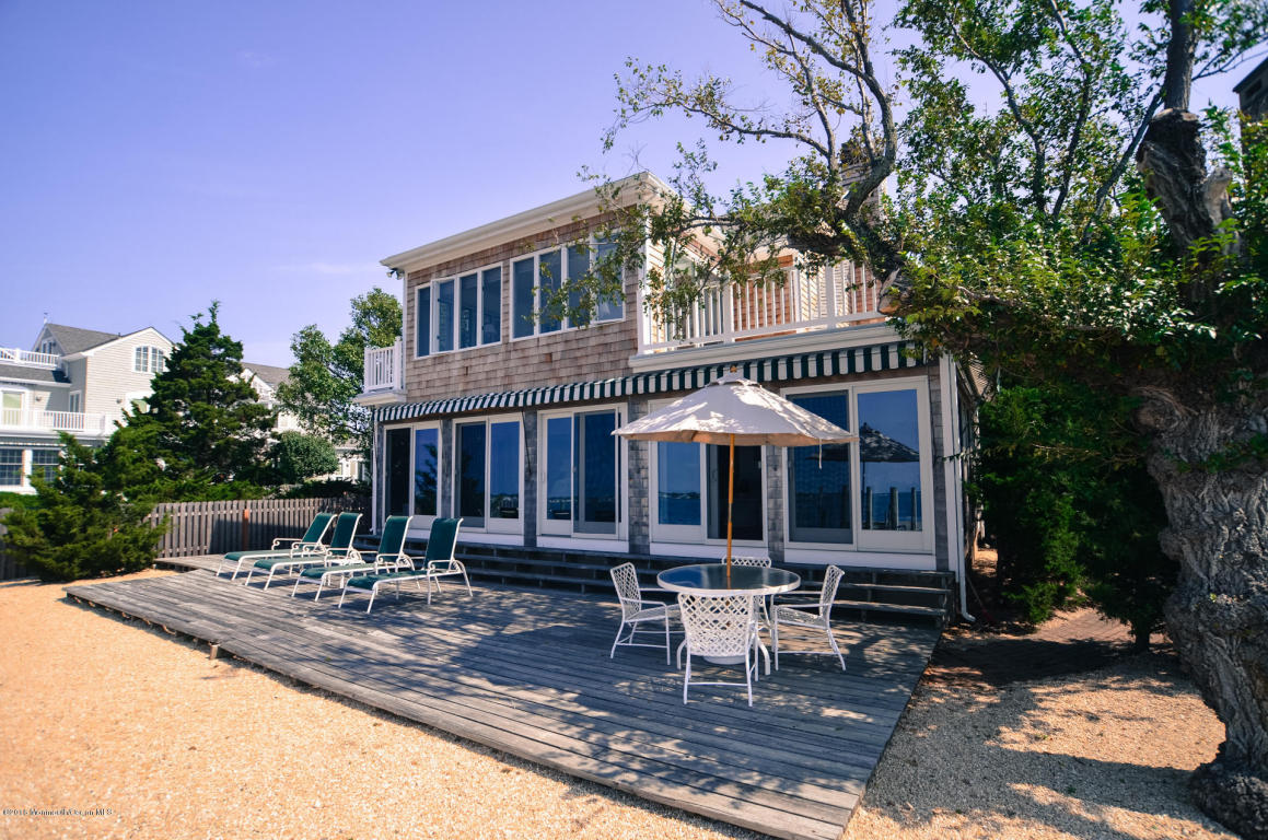 962 Lagoon Lane, Mantoloking, NJ 08738
