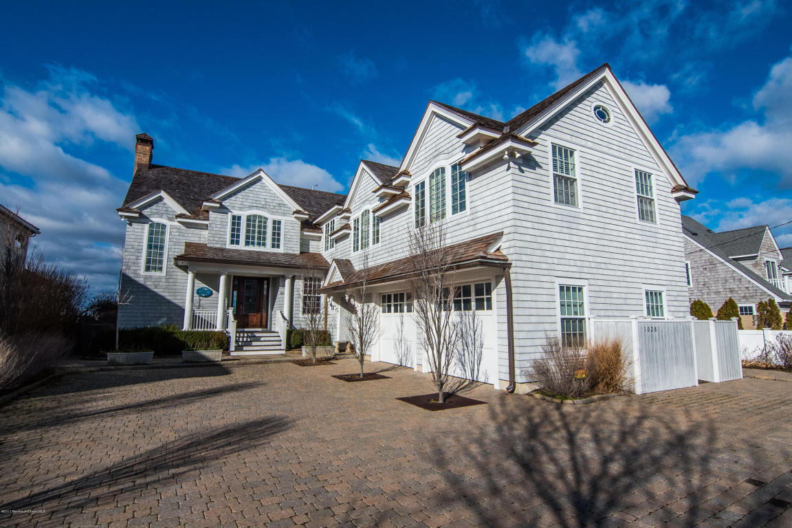 1028 Barnegat Lane, Mantoloking, NJ 08738