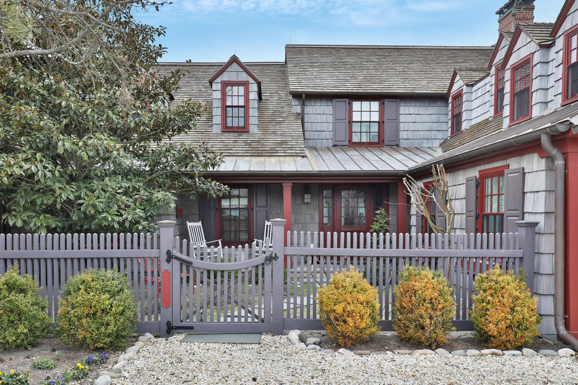 1066 Barnegat Lane, Mantoloking, NJ 08738