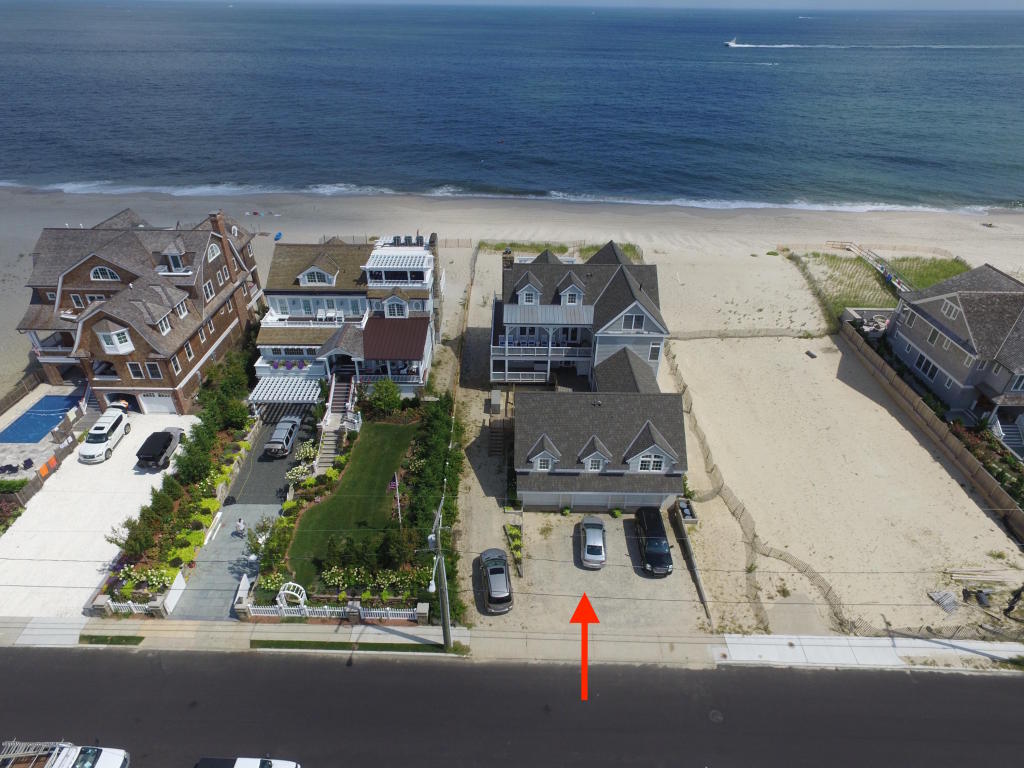 1007 East Avenue, Mantoloking, NJ 08738