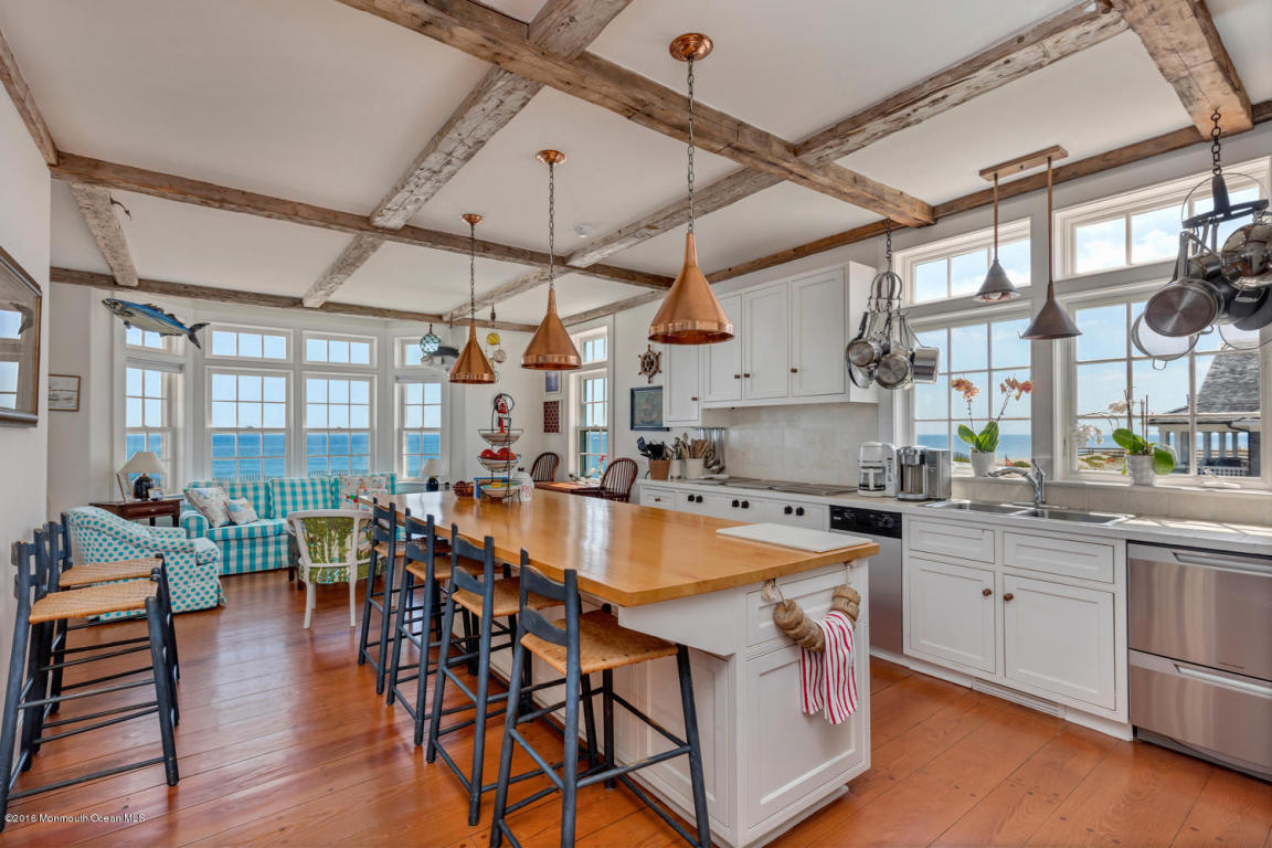 1007 East Avenue, Mantoloking, NJ 08738