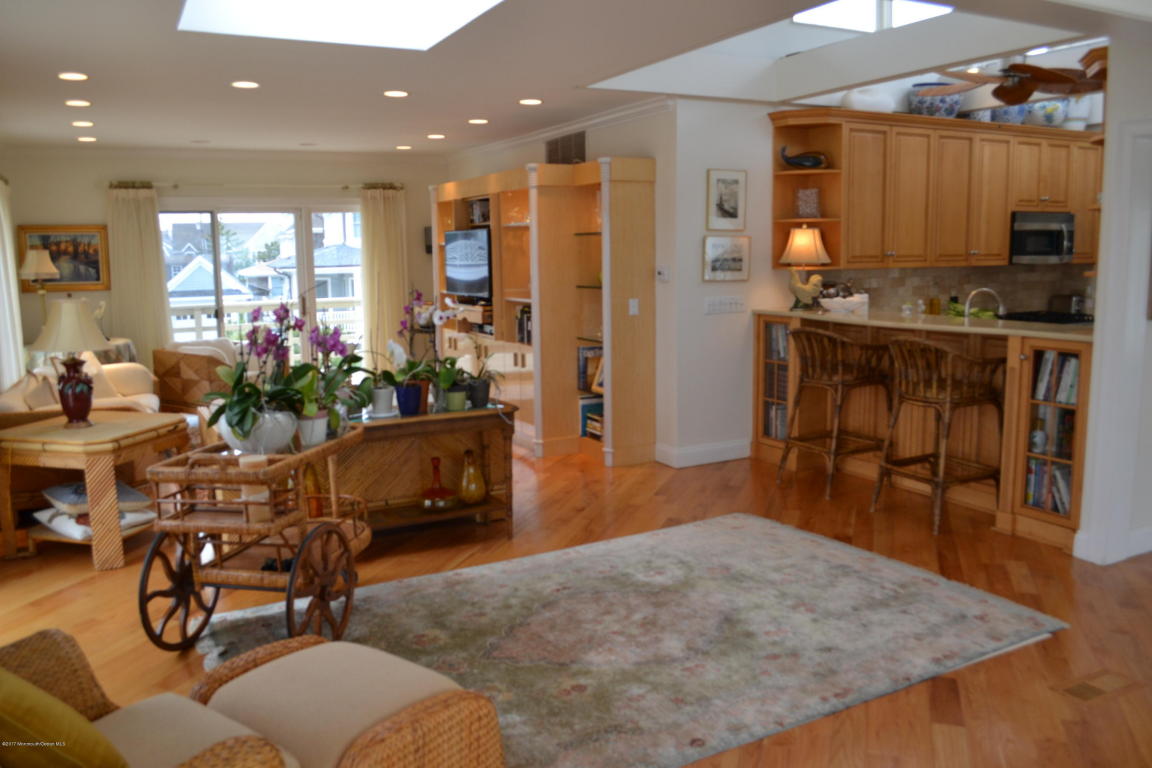 301 East Avenue, Bay Head, NJ 08742