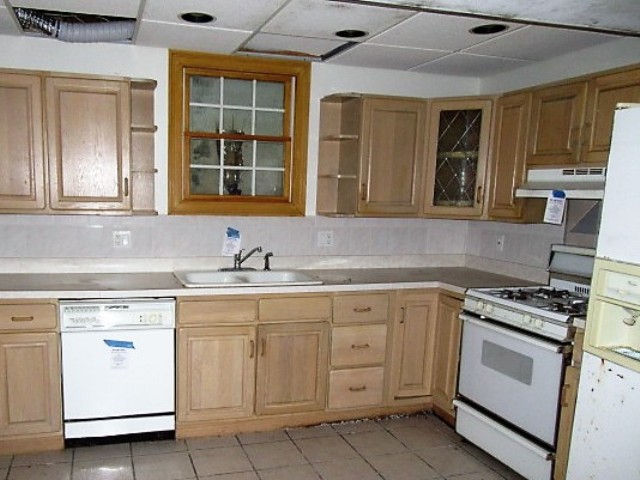 955 Somerset DrToms River, NJ, 08753Ocean County