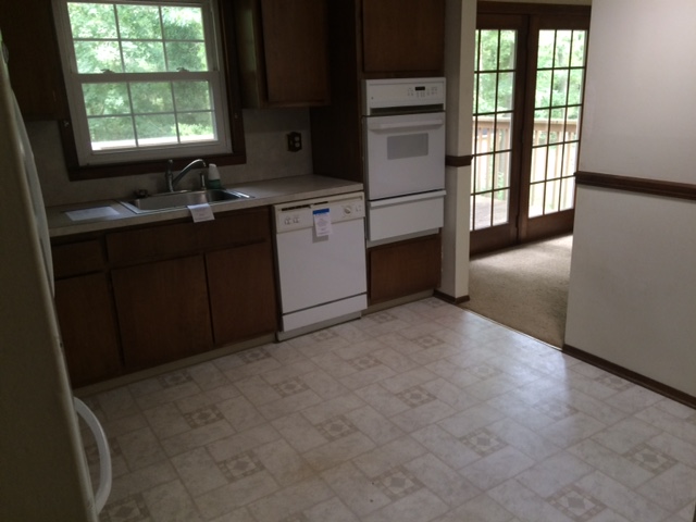 41 Raymond AveToms River, NJ, 08755Ocean County