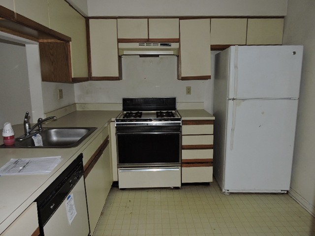 102 Commons At KingEast Brunswick, NJ, 08816Middlesex County