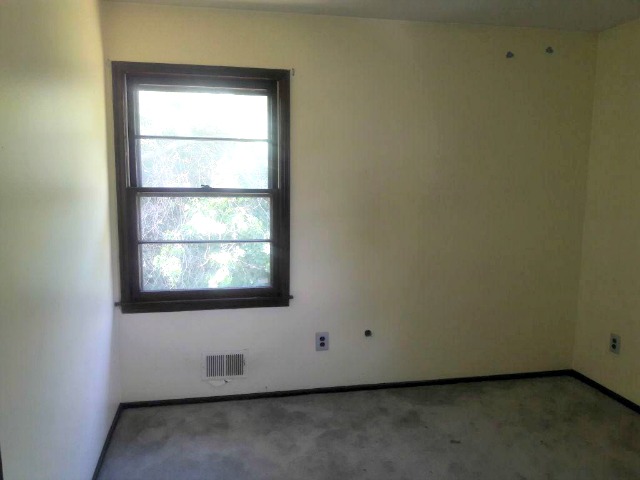 18 Ash RdEdison, NJ, 08817Middlesex County