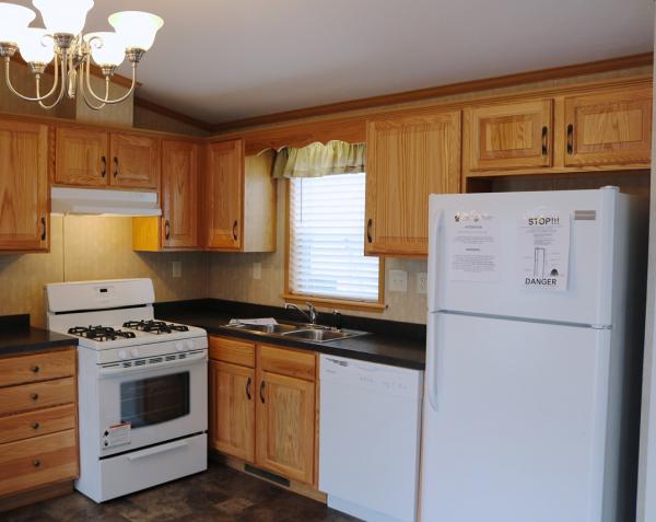 Edison Mobile Estates 852 US Hwy 1 N H-2Edison, NJ 08817
