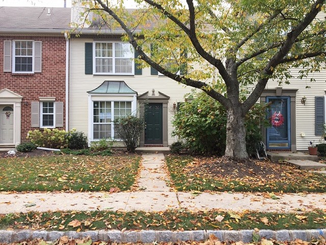 38 Townsend CtFranklin Park, NJ, 08823Somerset County