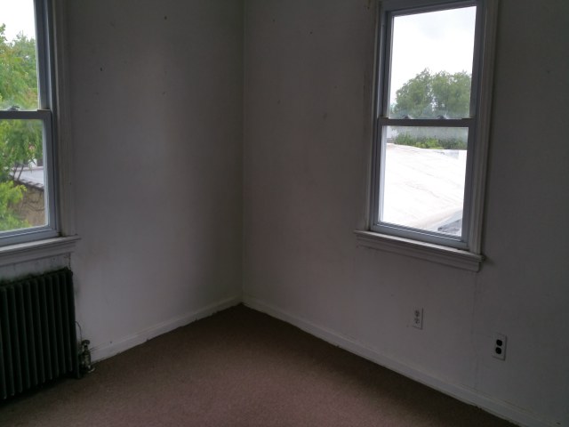 745 Donald AvePerth Amboy, NJ, 08861Middlesex County