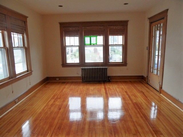 15 Albourne StSouth River, NJ, 08882Middlesex County
