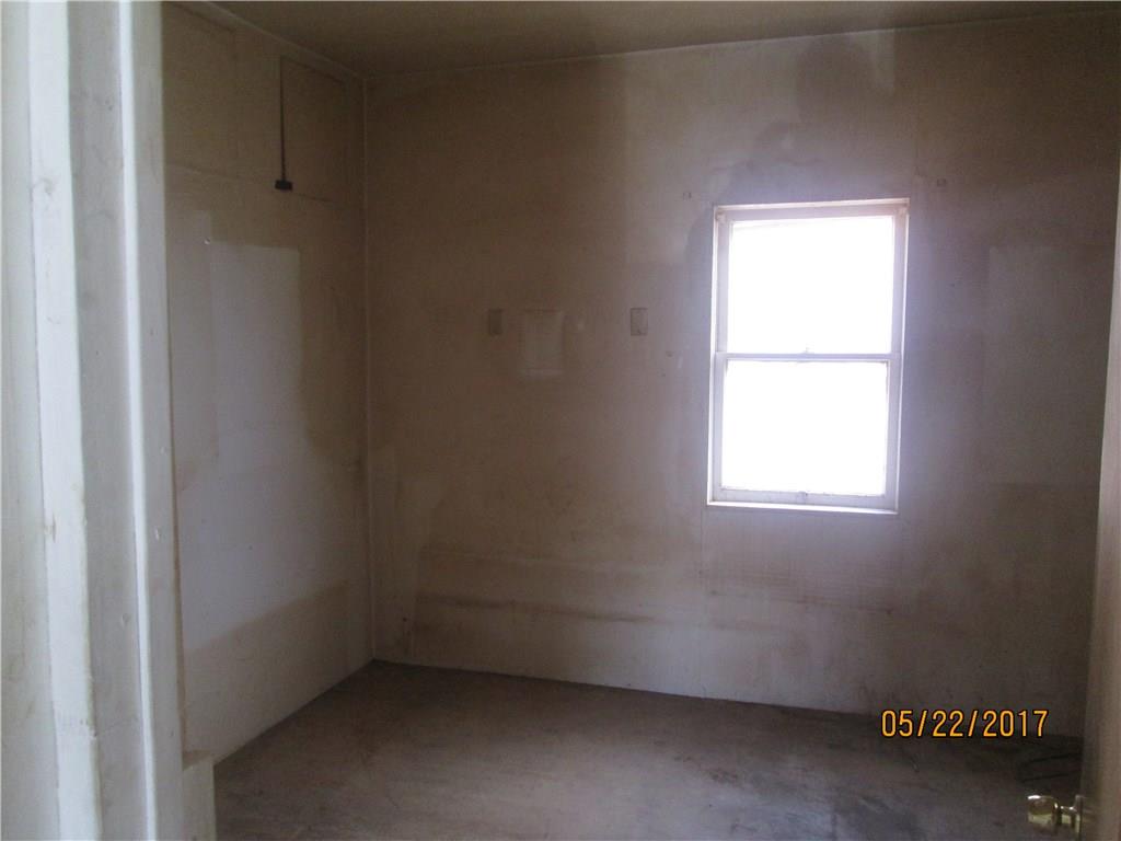 911 W Grand, Artesia, NM 80031