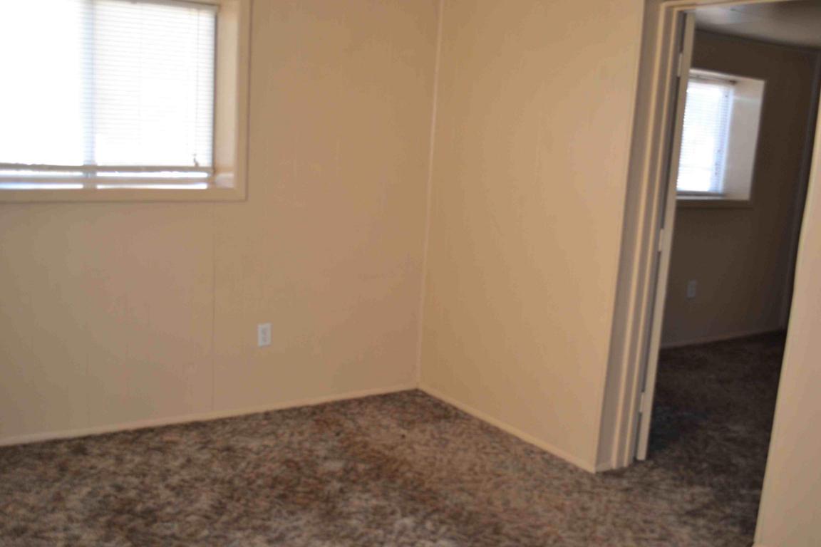 1024 W Picard Avenue, Belen, NM 87002