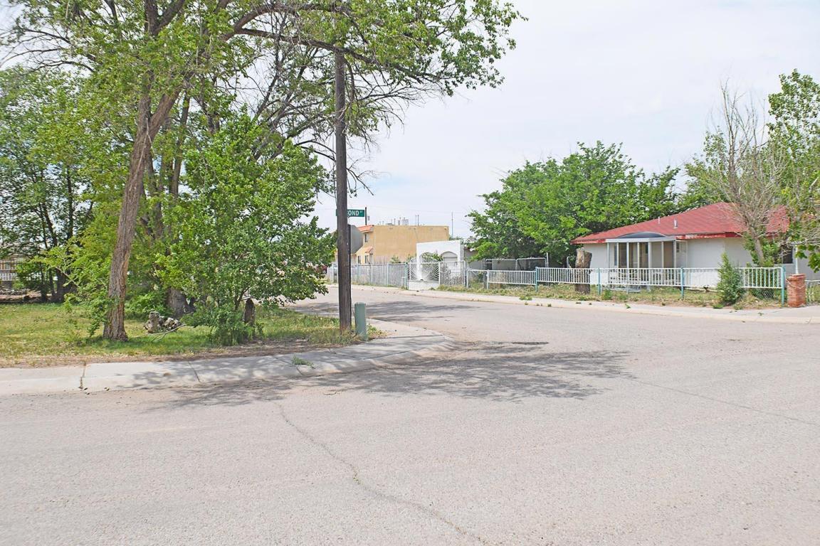 S 2nd Street, Belen, NM 87002