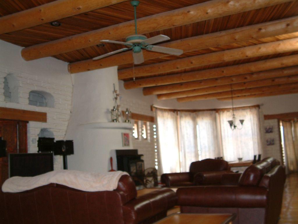 209 Pinon Trail, Cedar Crest, NM 87008