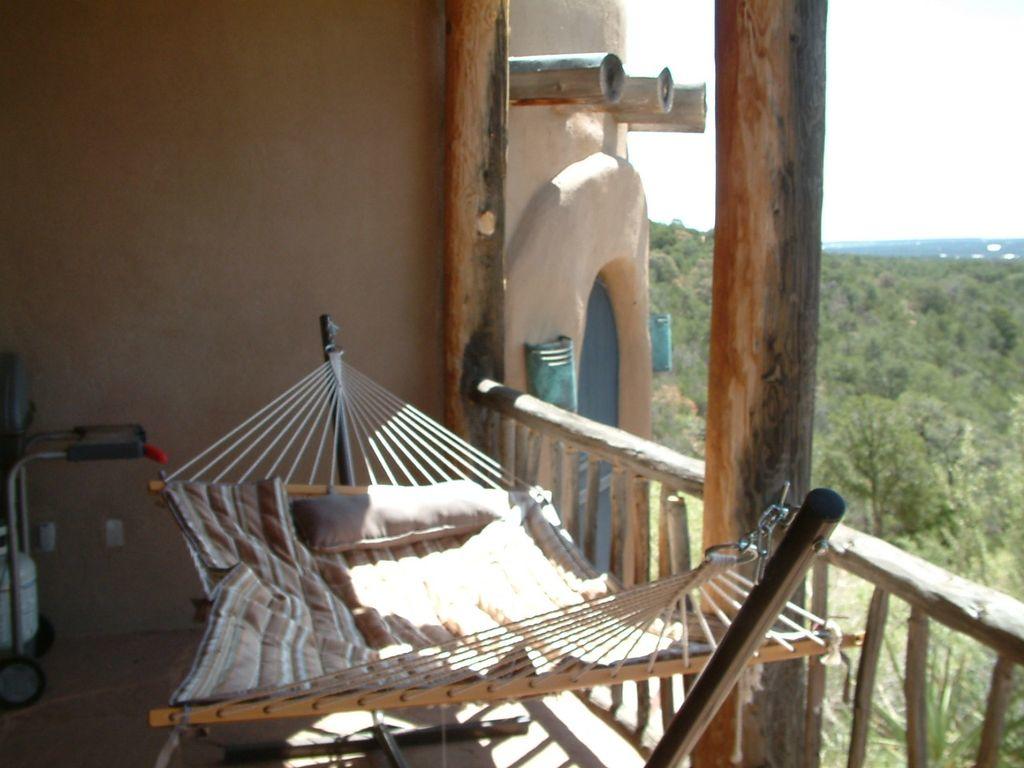 209 Pinon Trail, Cedar Crest, NM 87008
