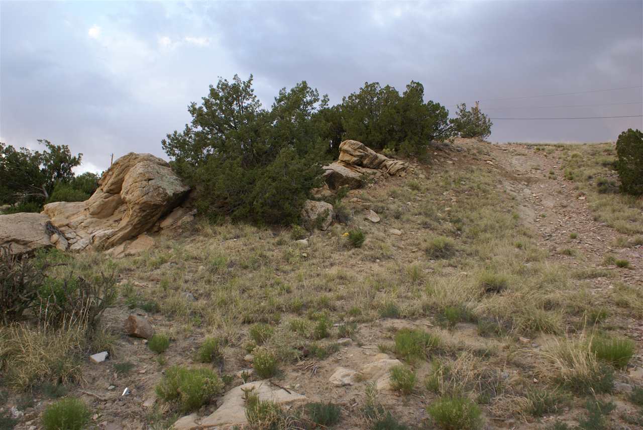 2 Goldmine Rd., Cerrillos, NM 87010