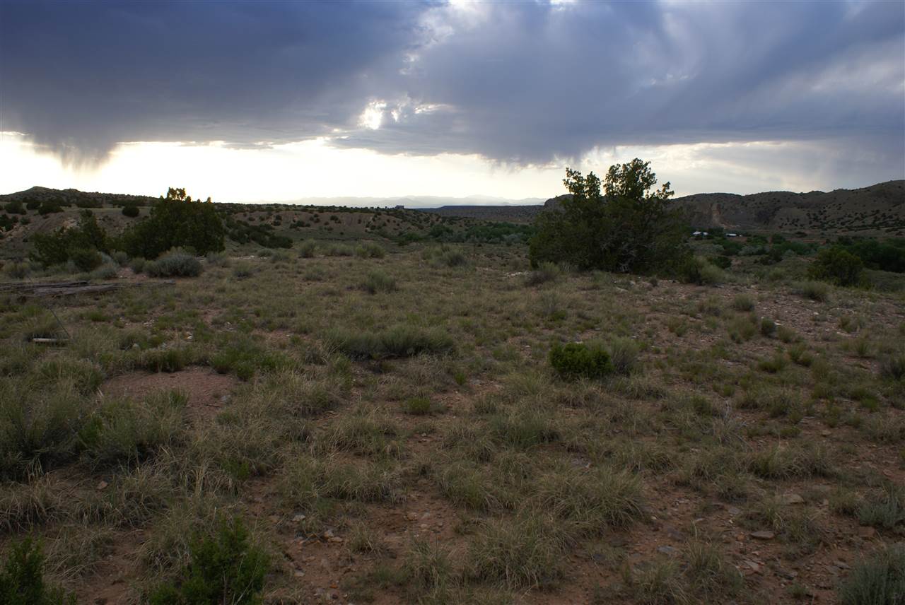 2 Goldmine Rd., Cerrillos, NM 87010