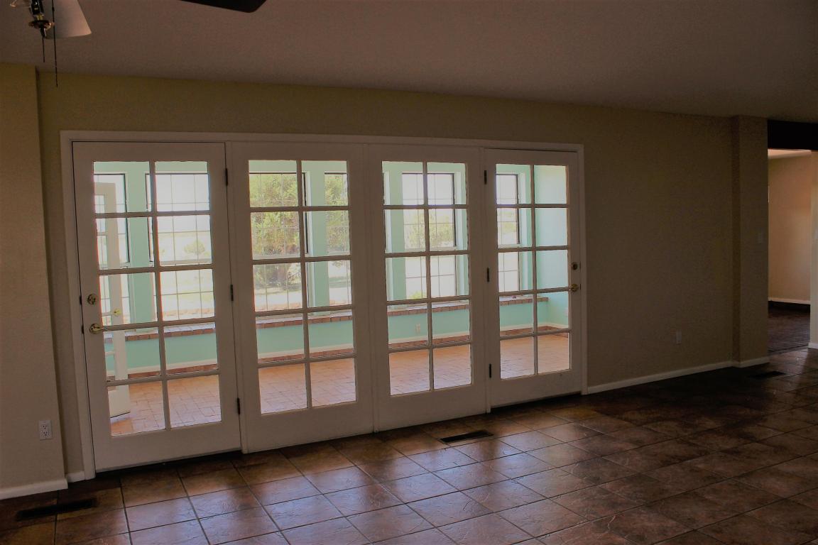 164 Square H Road, Edgewood, NM 87015