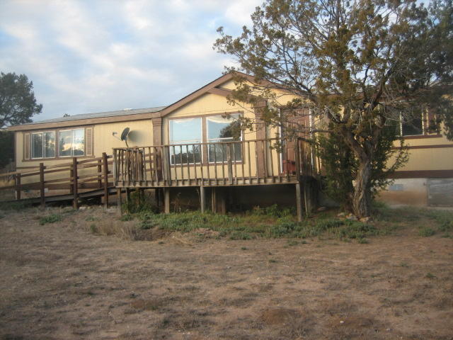 7 Hummingbird Road, Edgewood, NM 87015