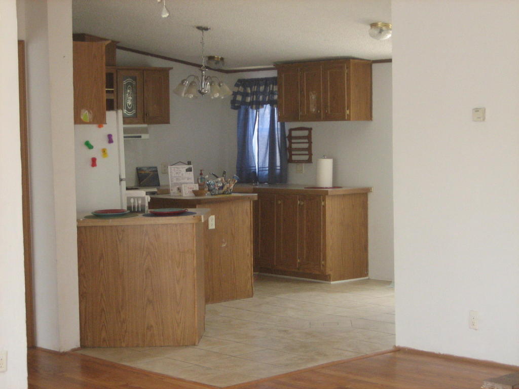 7 Hummingbird Road, Edgewood, NM 87015