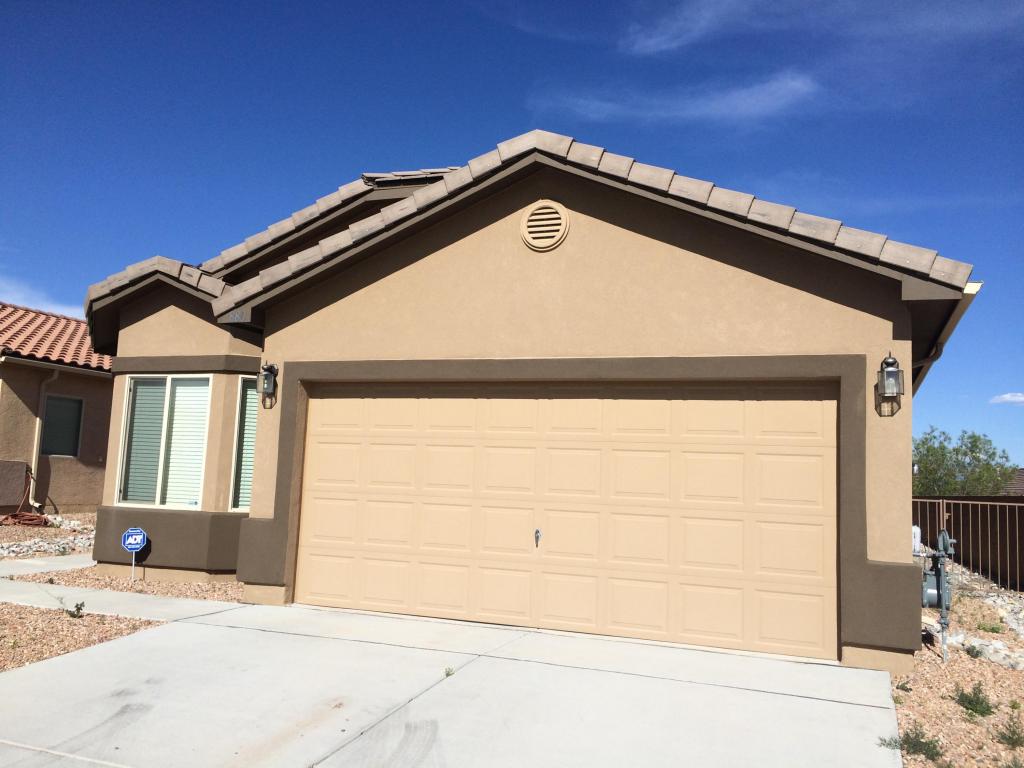 880 Desert Senna Avenue SW, Los Lunas, NM 87031