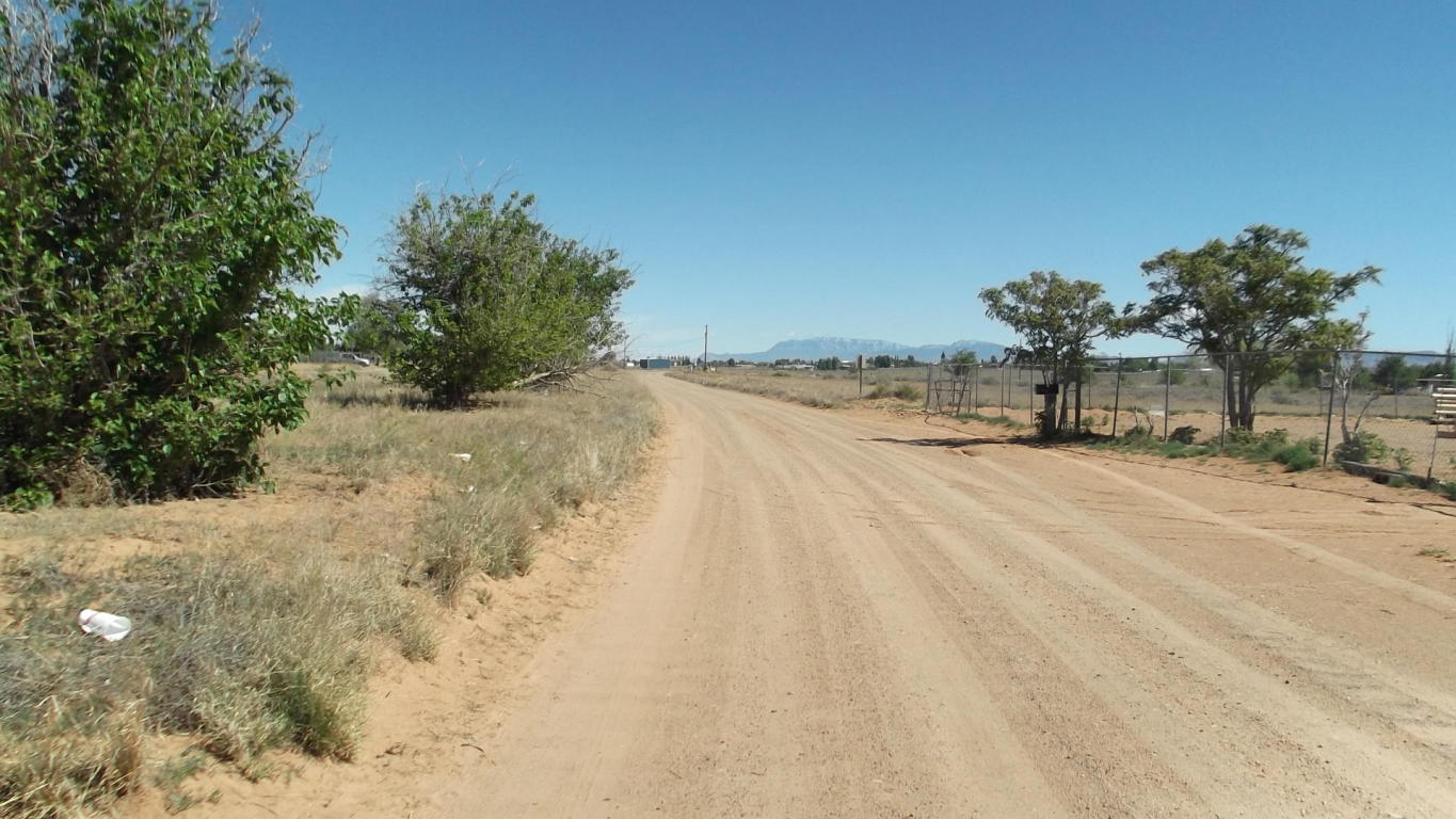 3 SE Bonita Vista Boulevard SE, Los Lunas, NM 87031