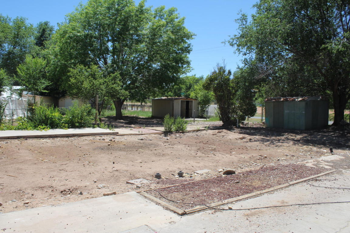 1003 Aragon Court SE, Los Lunas, NM 87031