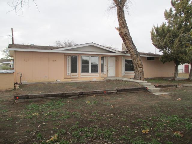 3927 Miller RdLos Lunas, NM, 87031Valencia County