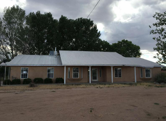 2 Lizzie LnLos Lunas, NM, 87031Valencia County
