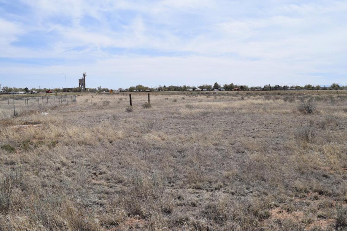Martinez Road, Moriarty, NM 87035