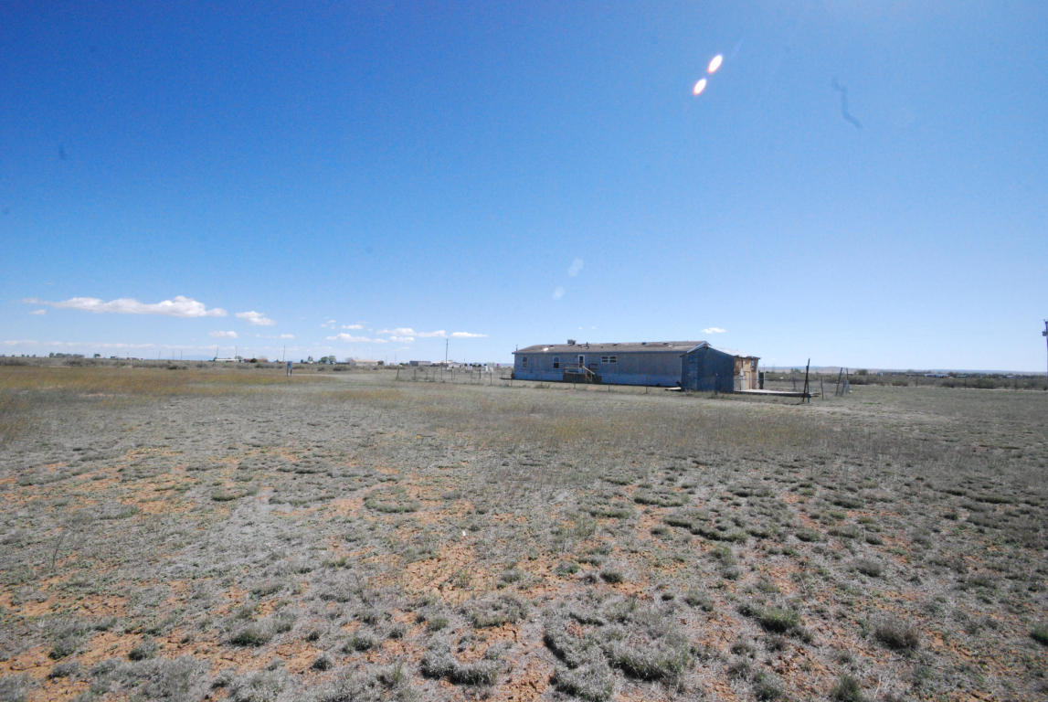 95 Madrid Avenue, Moriarty, NM 87035