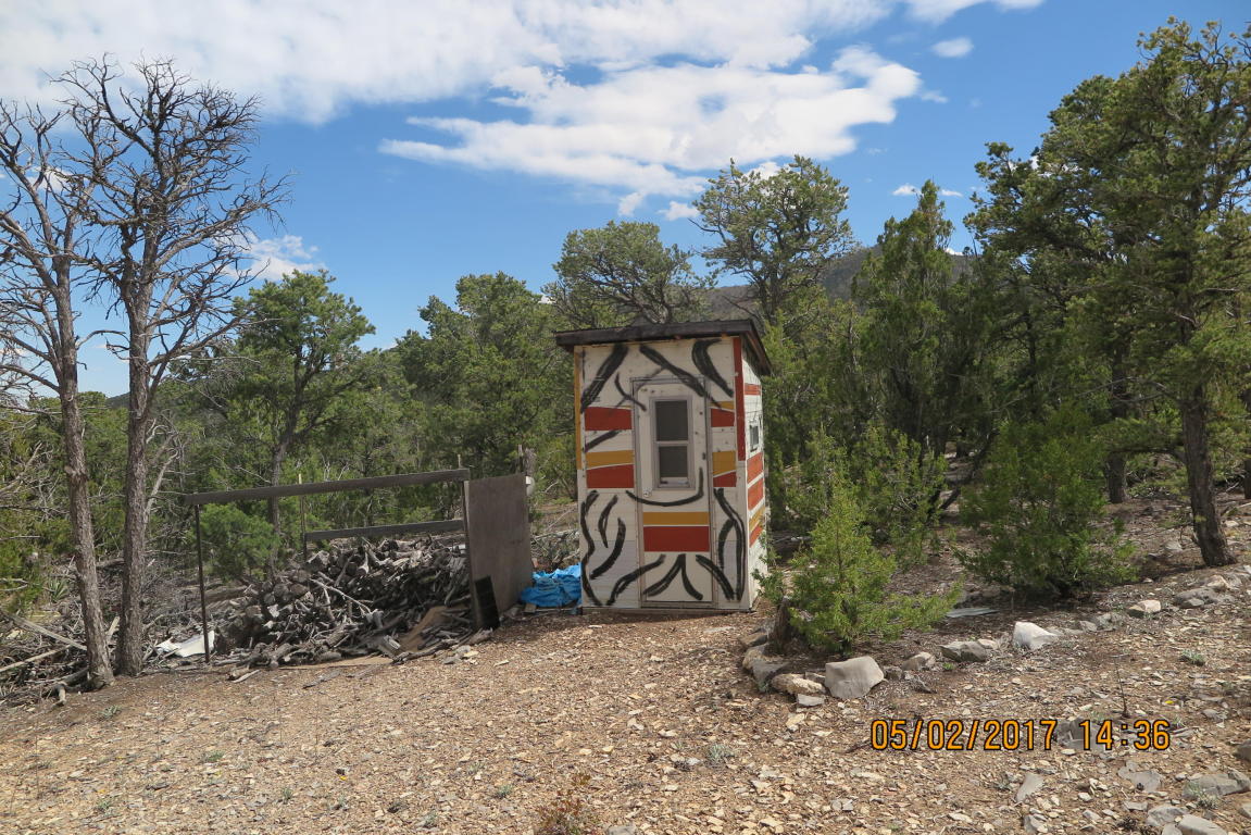 59 Ranchitos Road, Sandia Park, NM 87047