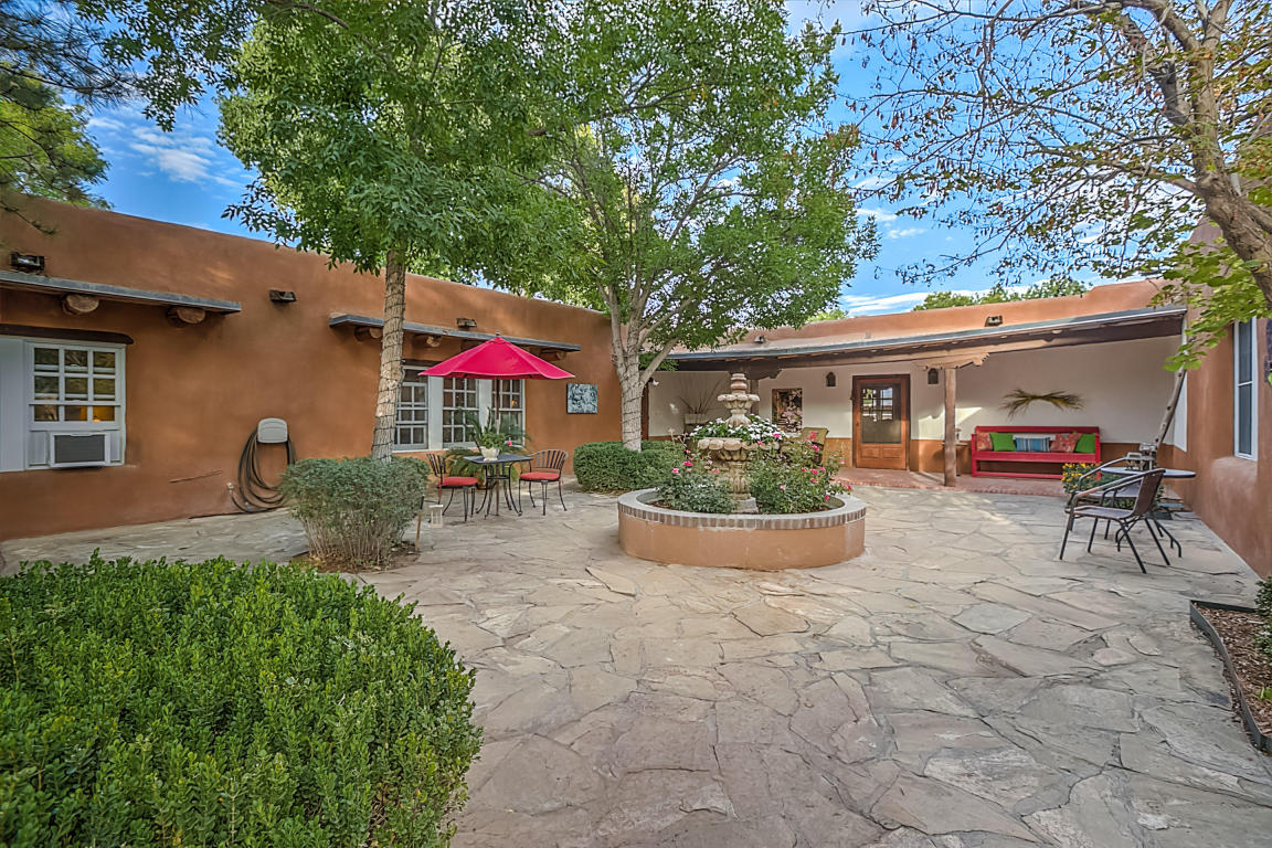 172 Mira Sol Road, Corrales, NM 87048