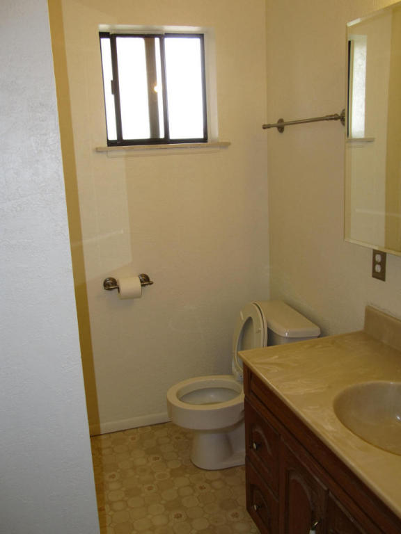 10 BABALOS Drive, Tijeras, NM 87059