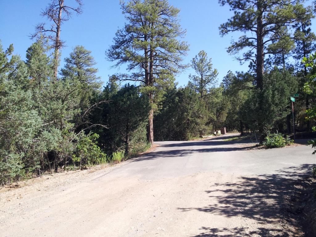 62 Big Dipper Road, Tijeras, NM 87059