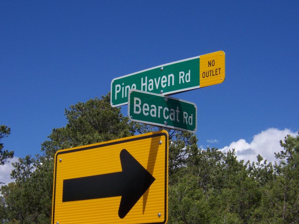 6 Pine Haven Road, Tijeras, NM 87059
