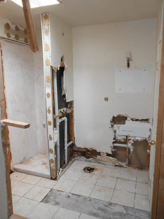 242 58Th Street NW, Albuquerque, NM 87105
