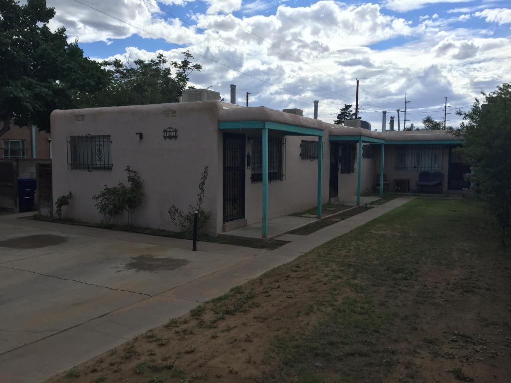 427 Stanford Drive SE, Albuquerque, NM 87106