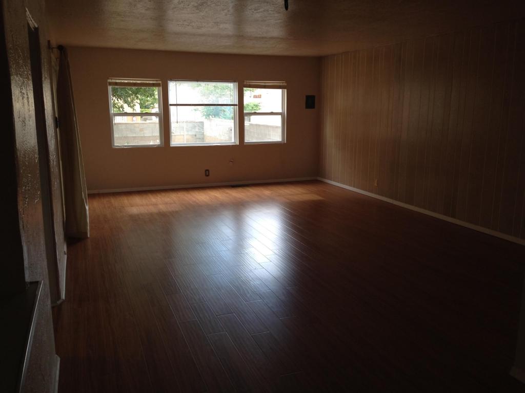 1137 Princeton Drive NE, Albuquerque, NM 87106