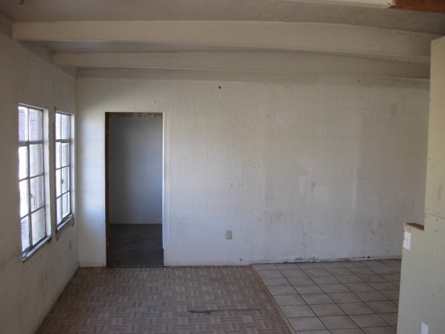912 Palo Duro Ave NWAlbuquerque, NM, 87107Bernalillo County