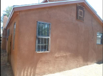 204 Shropshire Ave NWAlbuquerque, NM, 87107Bernalillo County