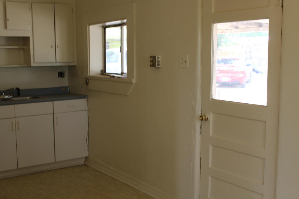 234 Vermont Street NE, Albuquerque, NM 87108